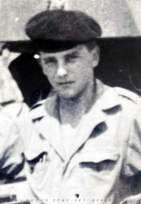 9 EME HUSSARDS 1 ER ESCADRON ALAIN RINGUEDE DU COTE DU TELAGH A LA FERME BOURJON (25).jpg